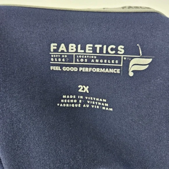 Fabletics Vital Scrub Top Womens 2X Blue Short‎ Sleeve Uniforms Healthcare - Picture 7 of 10